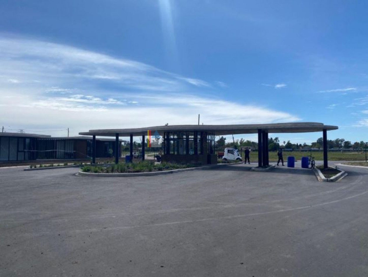 Lote en Venta La Estela Pilar, Interno 