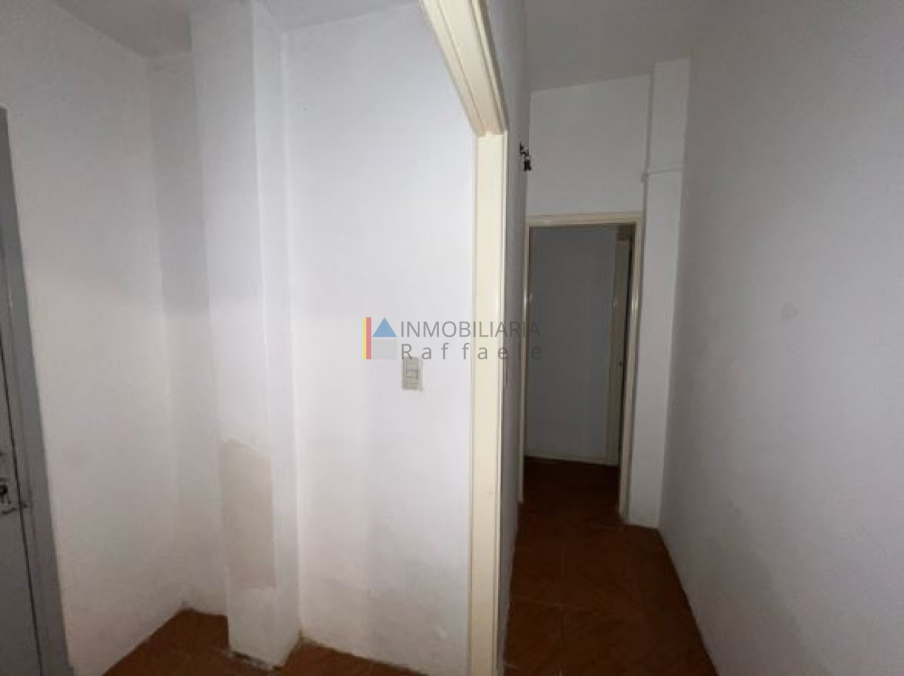 Venta PH Flores 2 ambientes con 2 patios