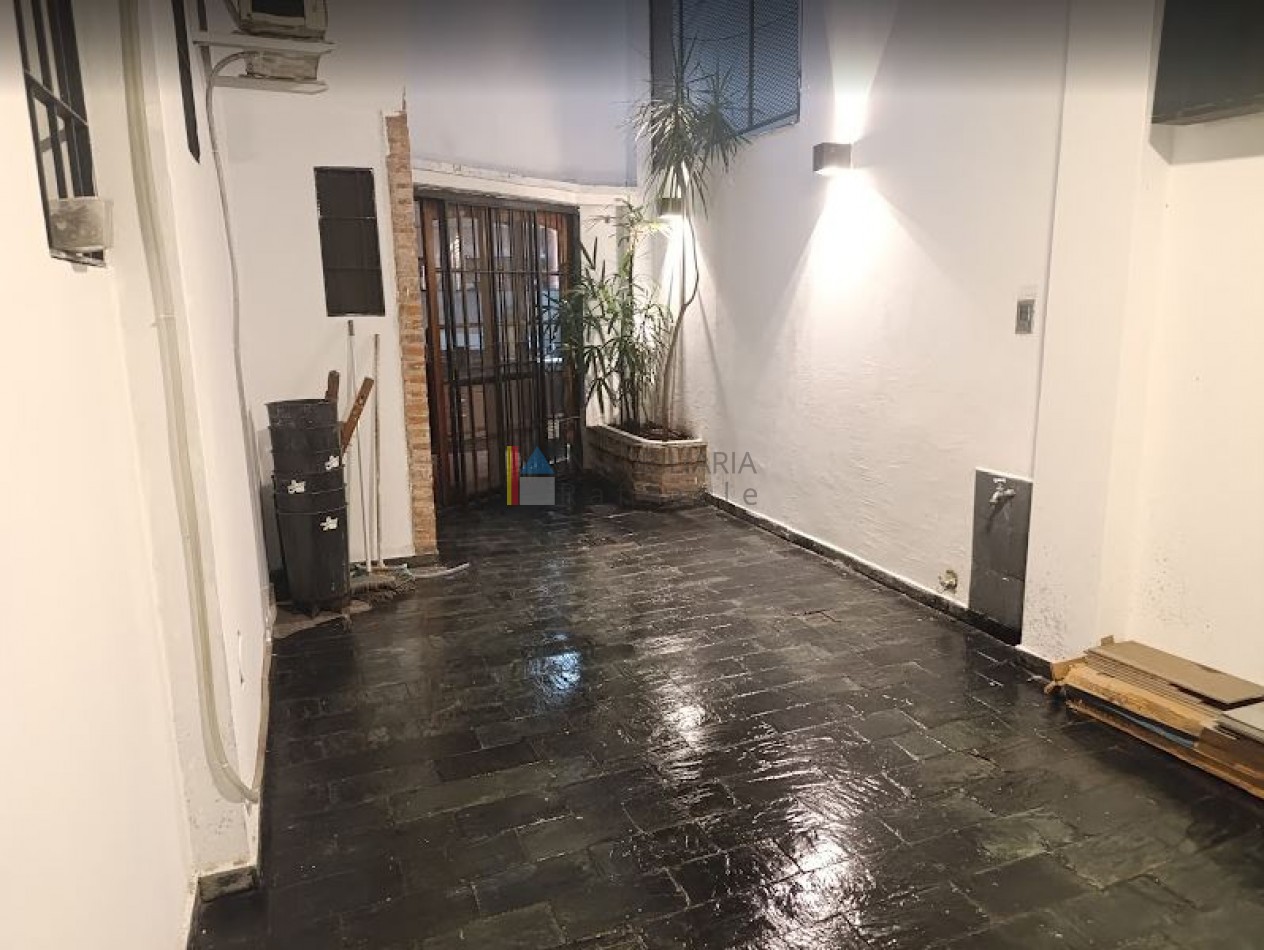 P.H. 3 ambientes al frente con cochera