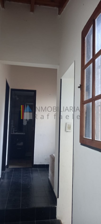 P.H. 3 ambientes al frente C/ cochera