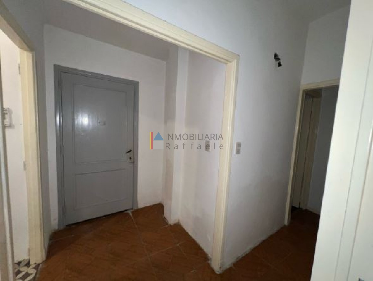 Venta PH Flores 2 ambientes con 2 patios