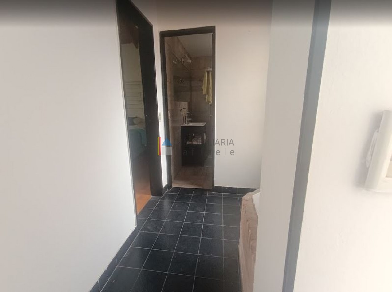 P.H. 3 ambientes al frente con cochera