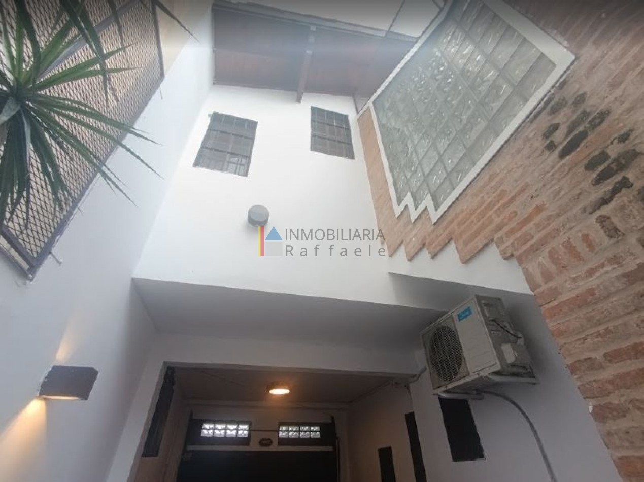 P.H. 3 ambientes al frente con cochera